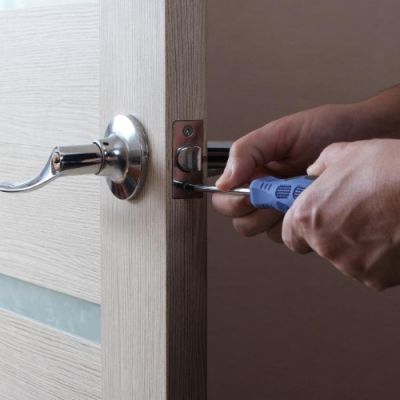 La manutenzione ordinaria per la tua porta di casa